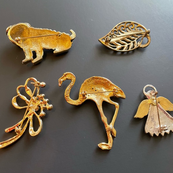 brooches - Picture 3 of 4